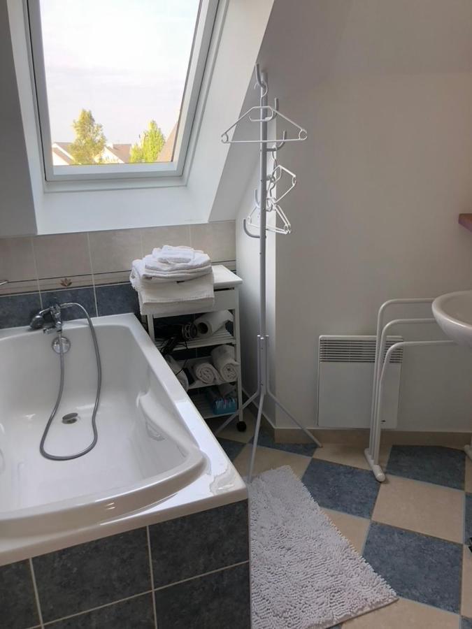 Camelia Rouge Bed & Breakfast Granville Dış mekan fotoğraf