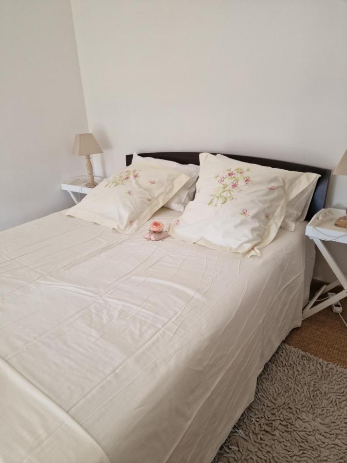 Camelia Rouge Bed & Breakfast Granville Dış mekan fotoğraf